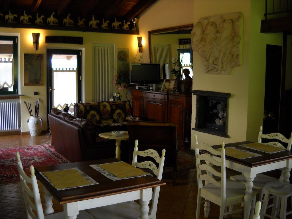 Agriturismo Maiocchi Villa Borgarello Kültér fotó