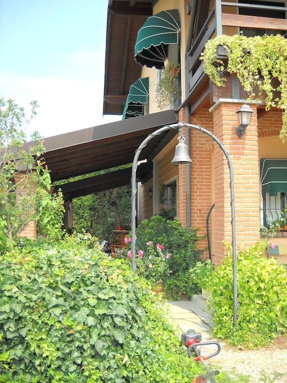 Agriturismo Maiocchi Villa Borgarello Kültér fotó