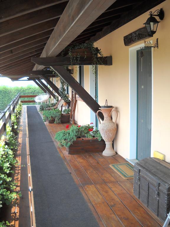 Agriturismo Maiocchi Villa Borgarello Kültér fotó
